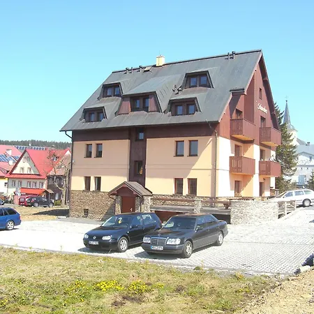 Guest house Schneeberg 3*