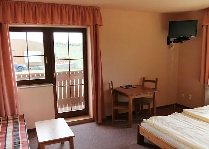 Schneeberg Pensionat 3*
